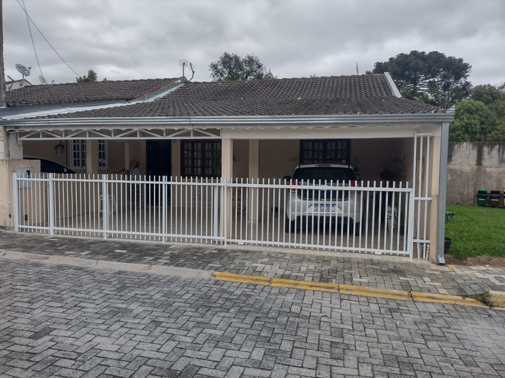 Casa em Condomnio - Venda - Fazenda Velha - Araucria - PR